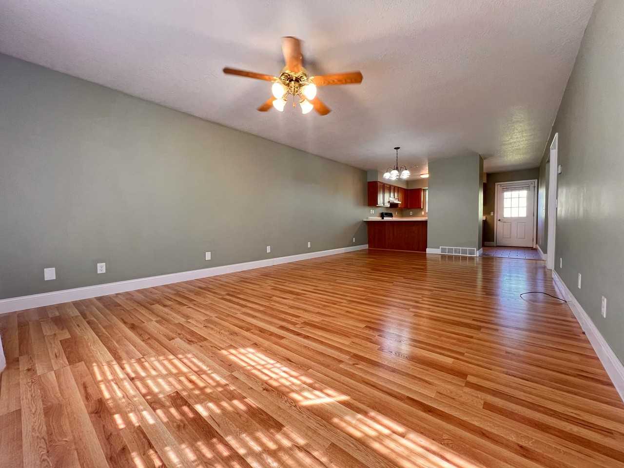 4216 Wildrose Ct #4216 - Photo 2 of 27