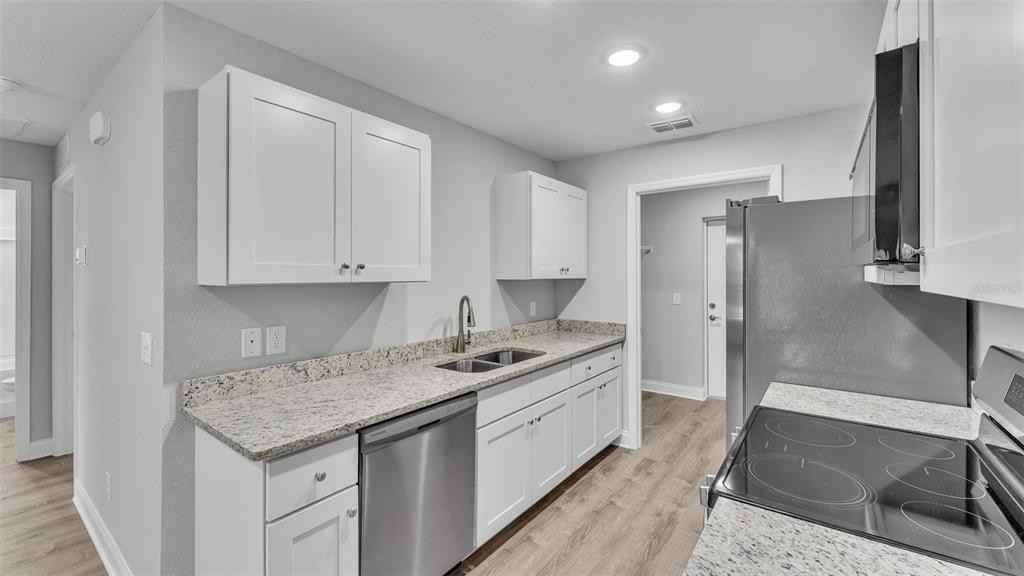 514 2nd St Sw #514 - Photo 5 of 24