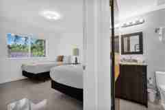 1025 94th St - Photo 1 of 1