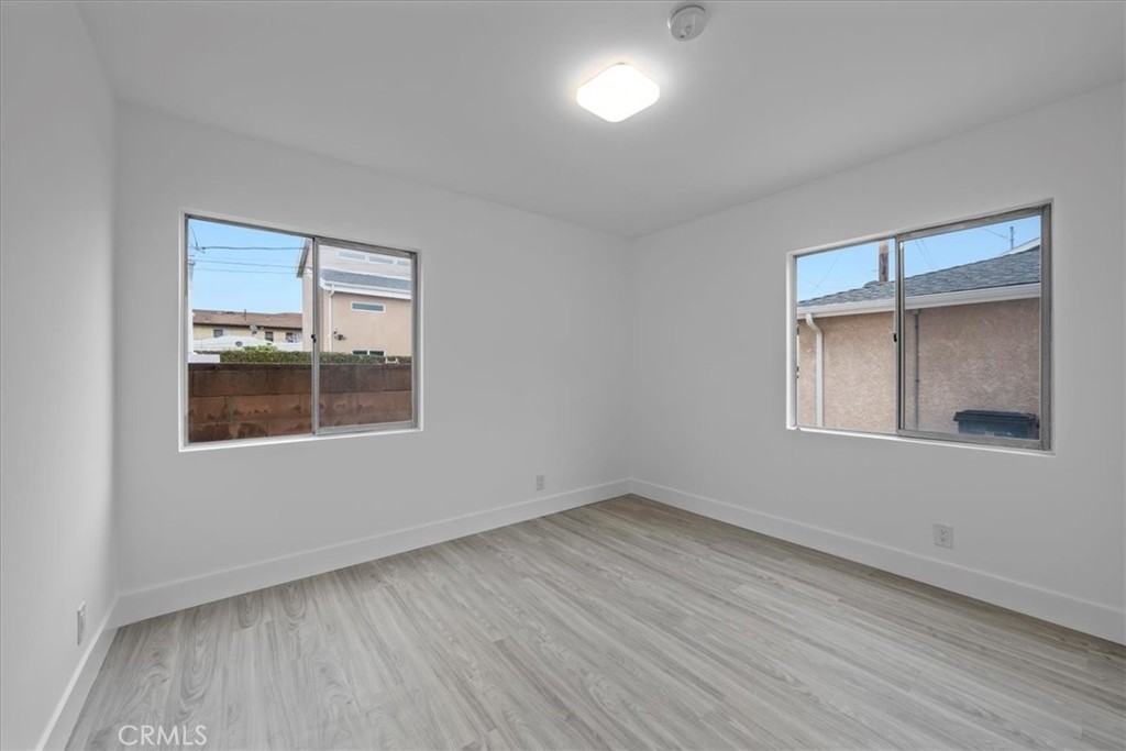 853 W 23rd St #853-2 - Photo 7 of 18