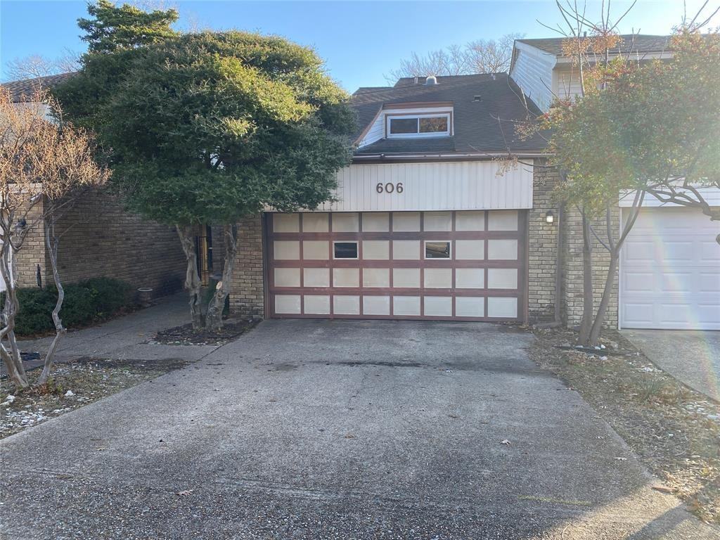 606 Old Country Rd #606 - Photo 2 of 22