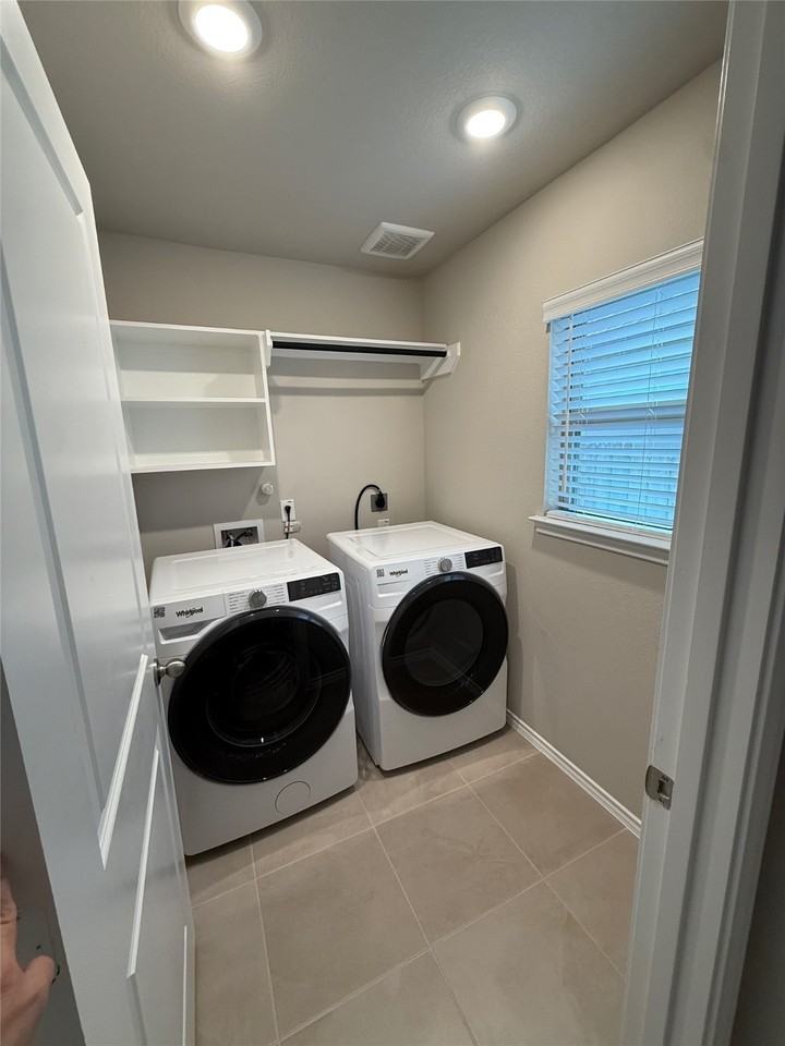 31965 Retama Ranch Ln #31965 - Photo 5 of 18