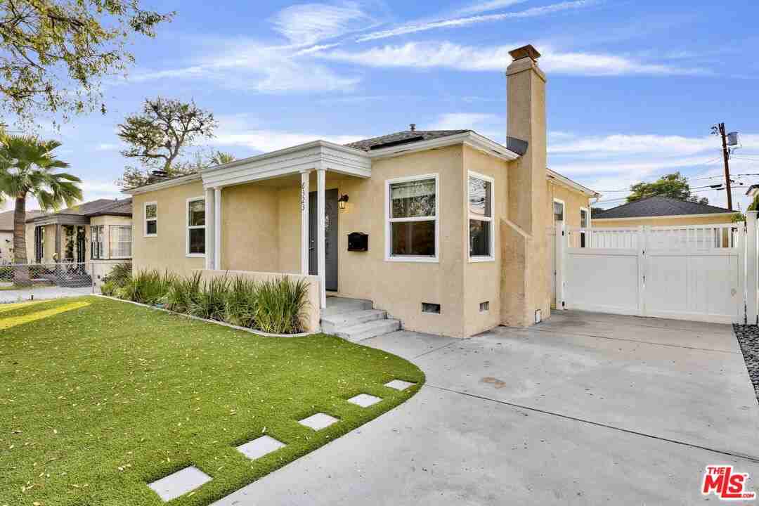 6323 Farmdale Ave #6323 - Photo 3 of 28