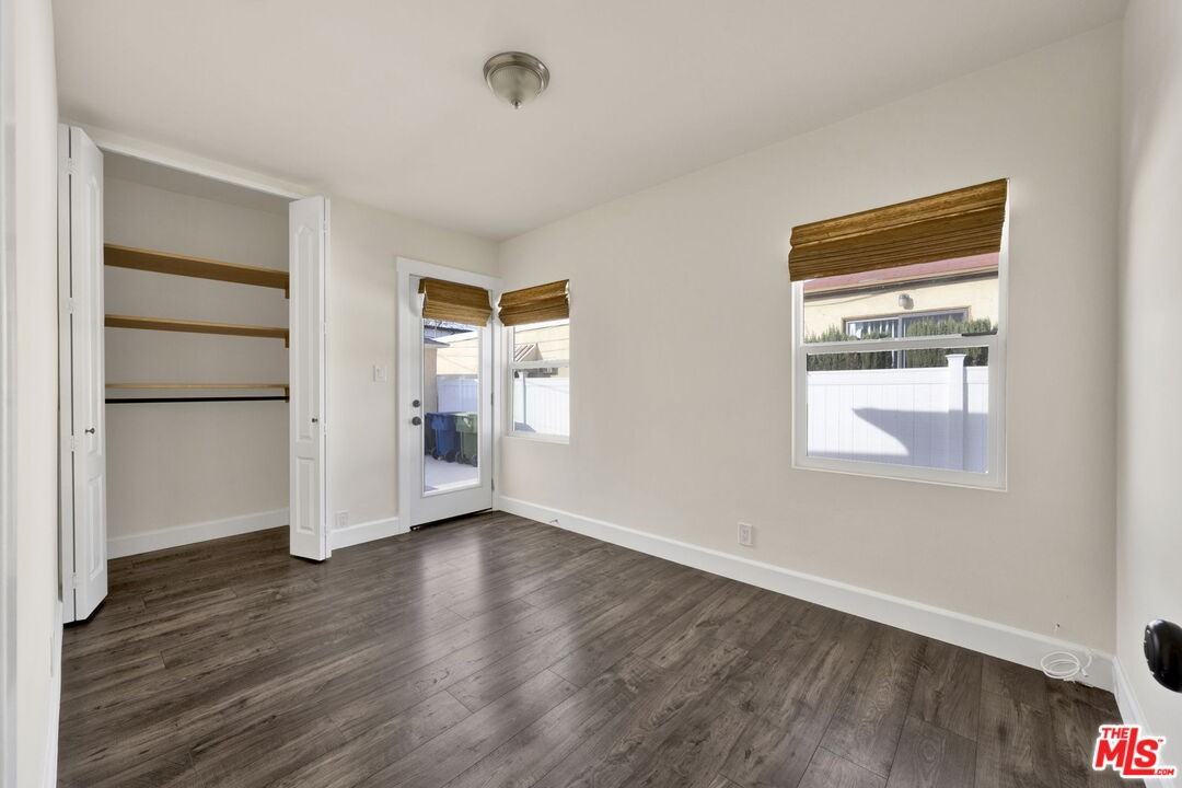 6323 Farmdale Ave #6323 - Photo 7 of 28