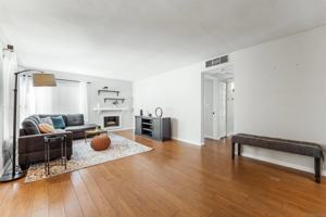 featured image of 6747 Friars Rd