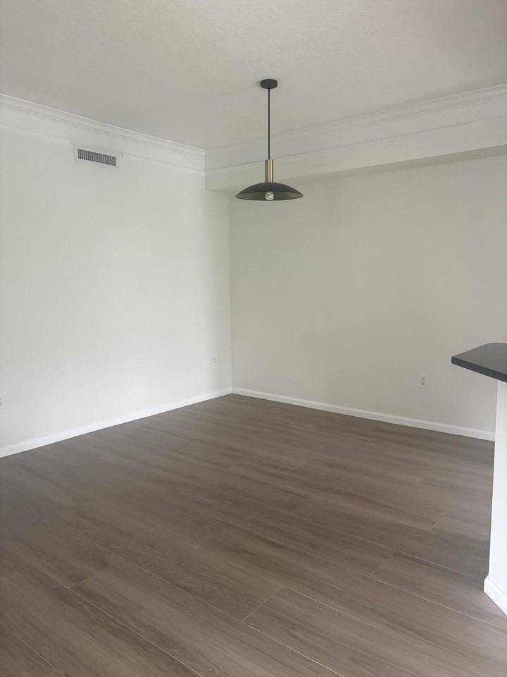 2026 Alta Meadows Ln #2026-909 - Photo 6 of 15