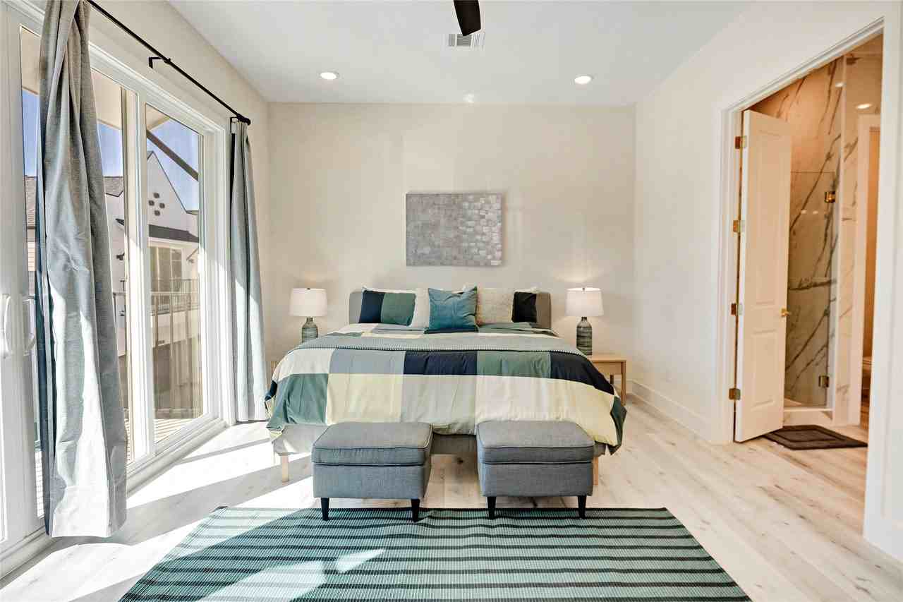 5908 Saint Augustine St #5908F - Photo 2 of 30