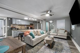 3218 Avenue Q 1/2 #3218 - Photo 1 of 1