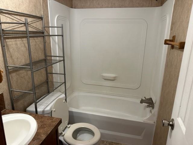 16915 Balmoral #16915 - Photo 6 of 12