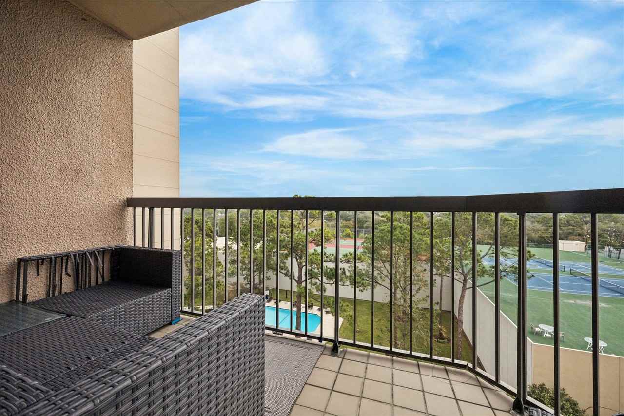 661 Bering Dr #661-709 - Photo 3 of 23