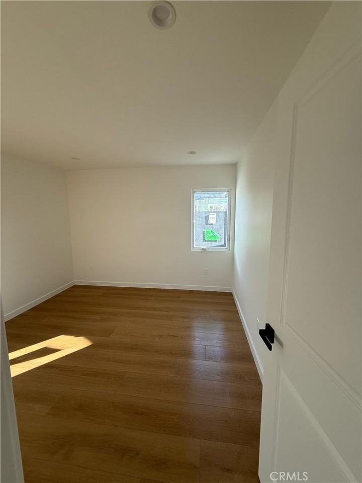 2215 N Brighton St #2215 - Photo 6 of 16