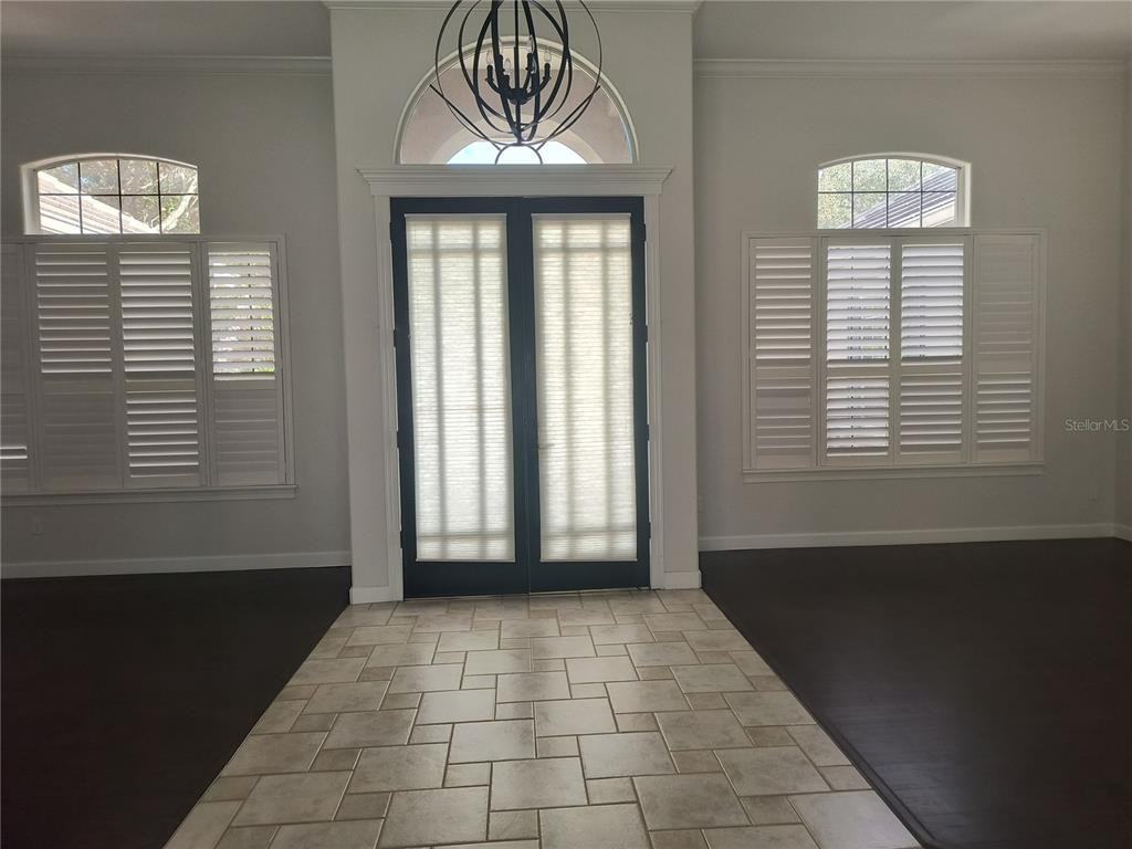 9839 Camberley Cir #9839 - Photo 7 of 18