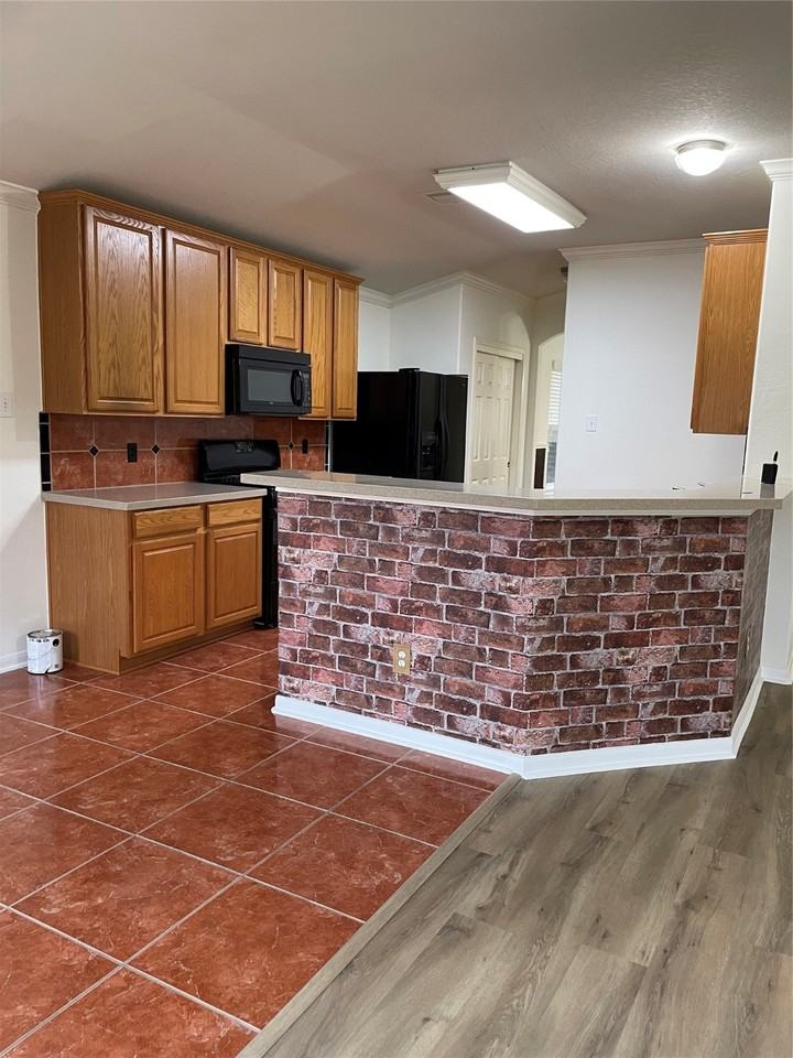 718 Hazy Stone Ct #718 - Photo 5 of 11