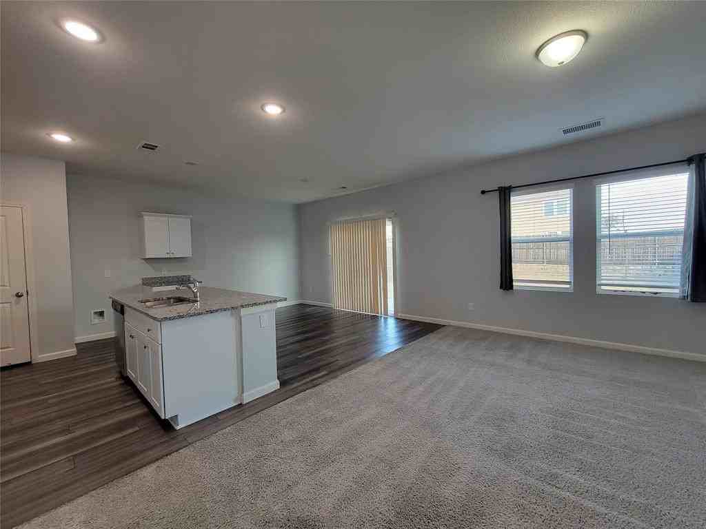 6820 Bonanza Way #6820 - Photo 5 of 16