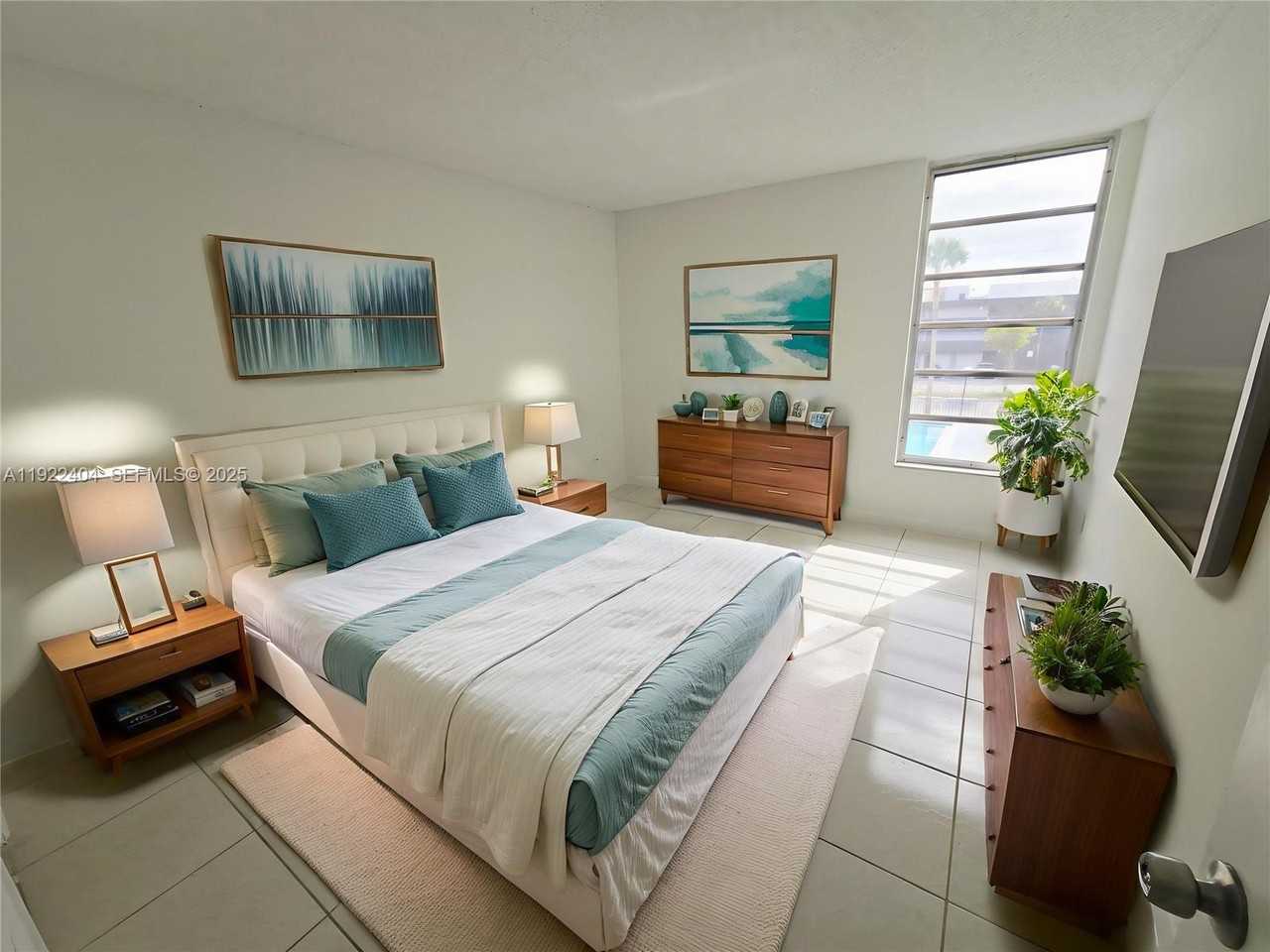 8821 W Flagler St #8821-313 - Photo 4 of 15