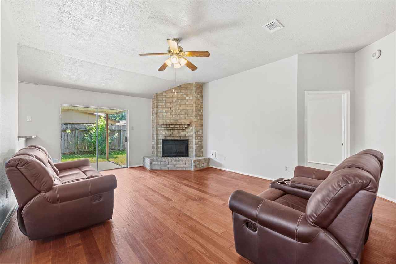 8118 Vista Del Sol Dr #8118 - Photo 7 of 19