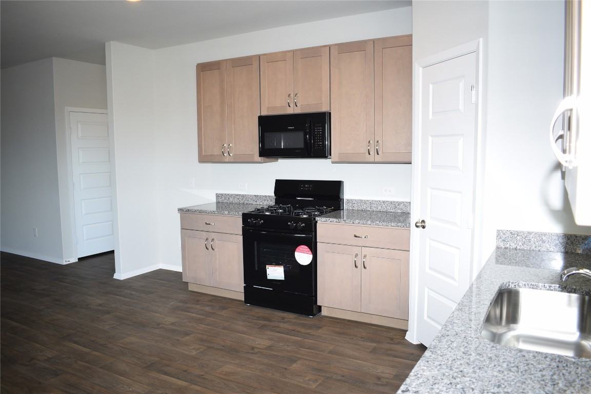 11608 Murano Dr #11608 - Photo 5 of 24