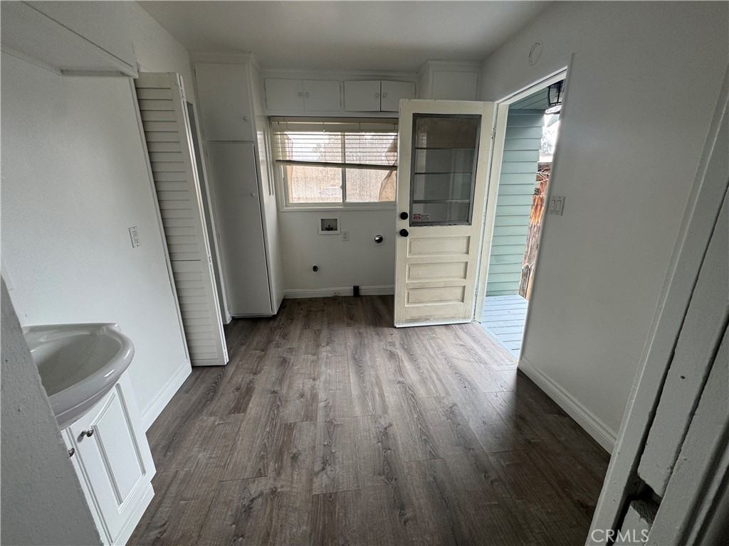 733 S San Jacinto St #733B - Photo 7 of 10