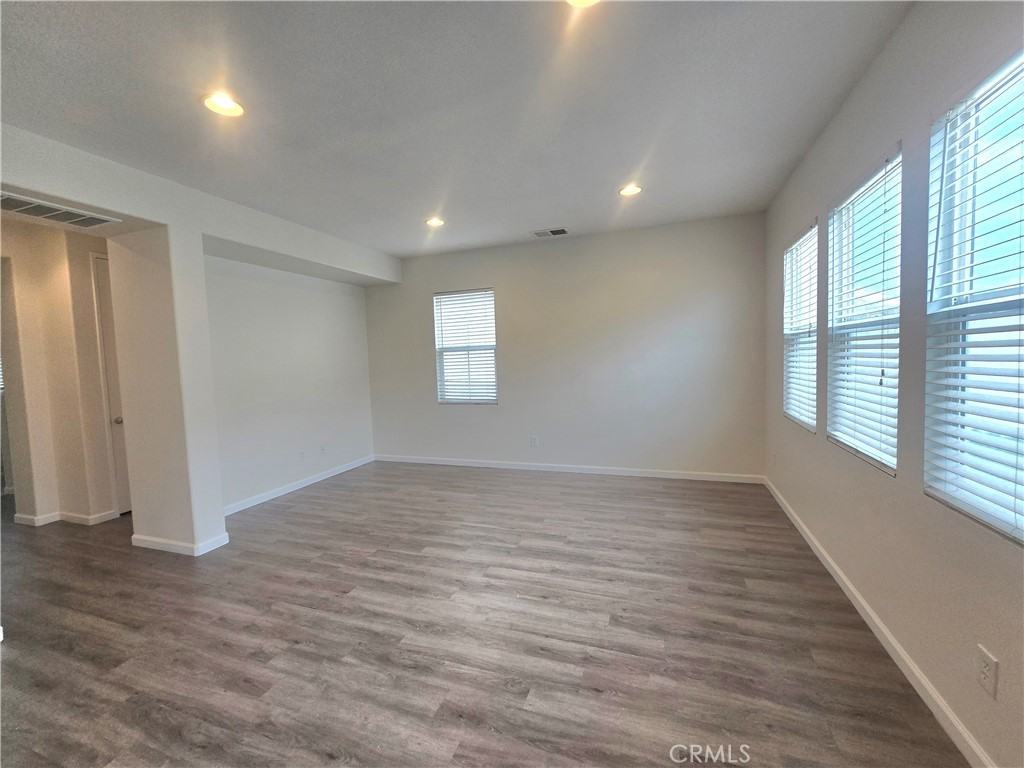 3073 Snowdrop Ct #3073 - Photo 4 of 25