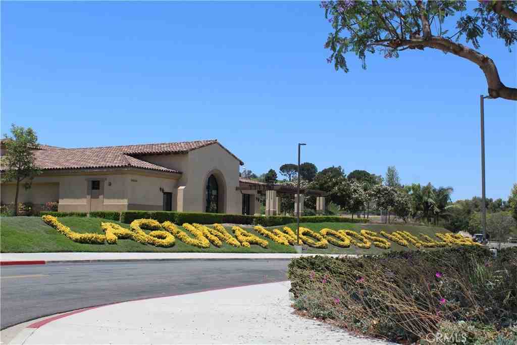 754 Avenida Majorca #754A - Photo 7 of 29