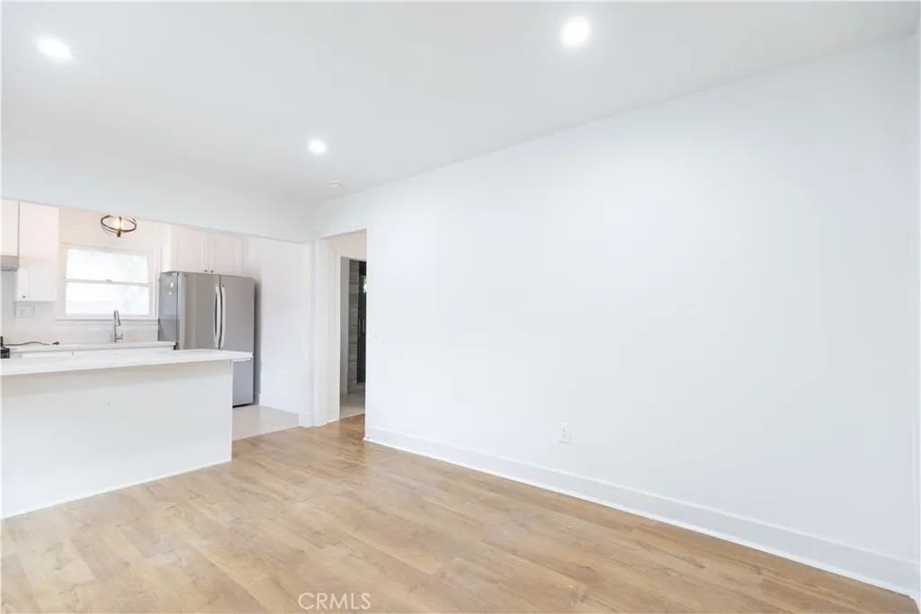 1611 S 4th Ave #1611 - Photo 5 of 18