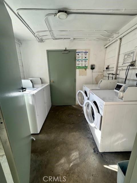 5821 Sylmar Ave #5821-2 - Photo 3 of 25