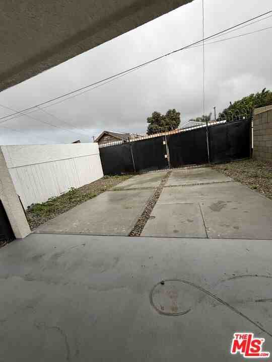 8624 Graham Ave #8624A - Photo 7 of 26