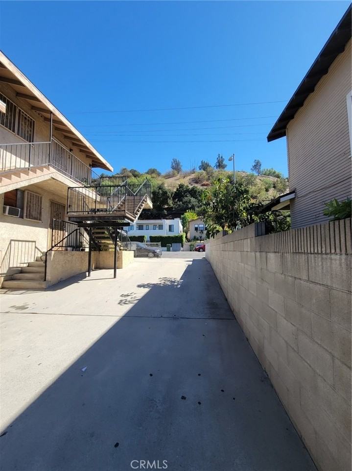 3607 Griffin Ave #3607-4 - Photo 6 of 10