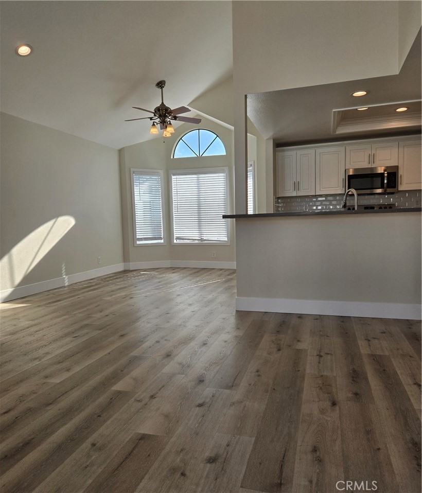 377 Huntington #377 - Photo 7 of 8