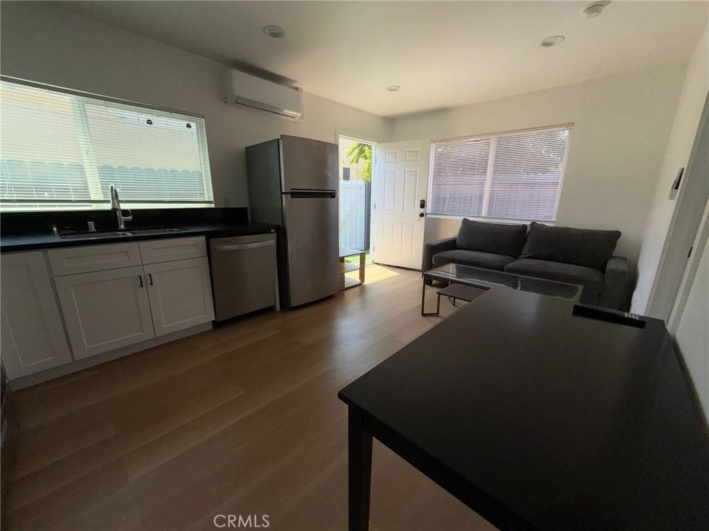 12610 Martha St #12610-2 - Photo 3 of 17