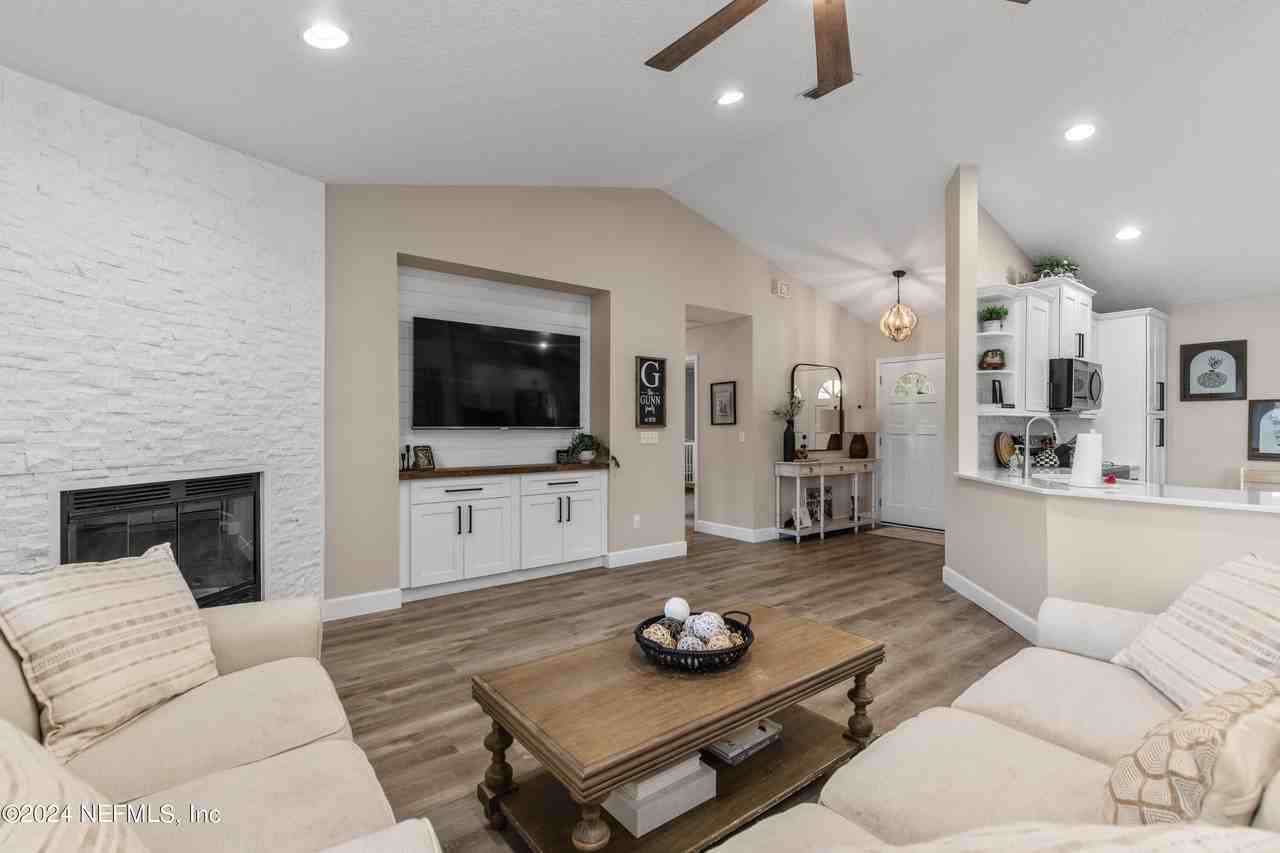 1587 Shelter Cove Dr #1587 - Photo 6 of 50