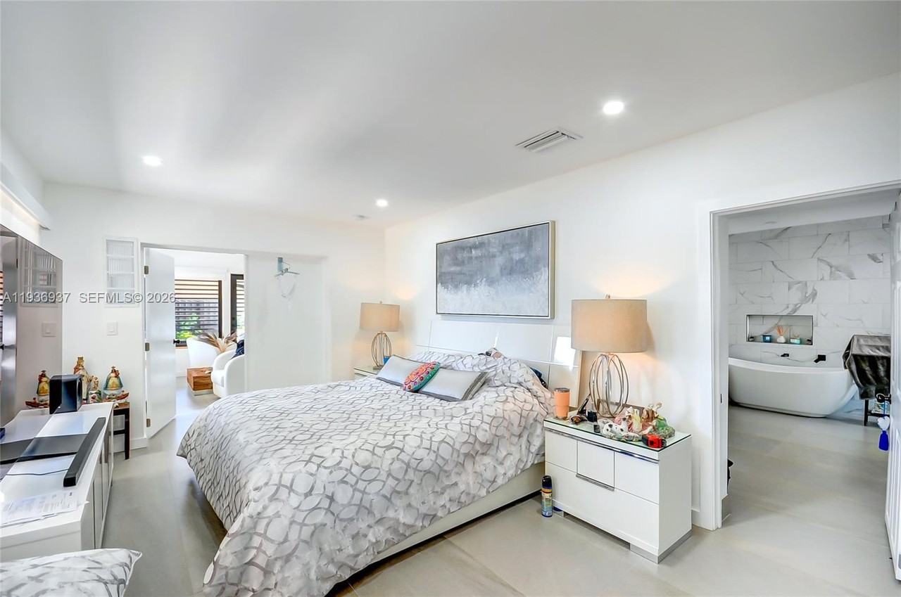 1511 Nw 87th Way #1511 - Photo 7 of 46