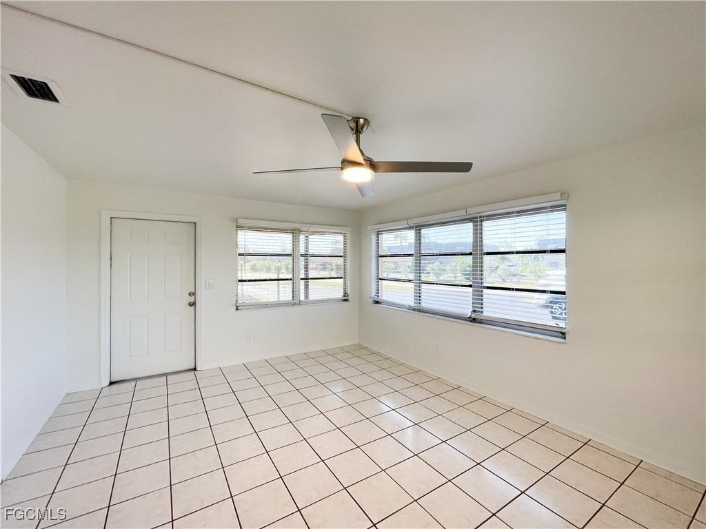 4009 Se 19th Ave #4009-3 - Photo 5 of 14