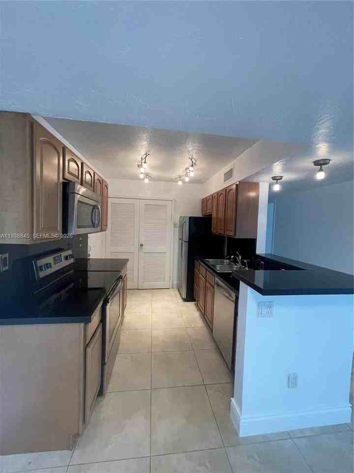 7483 Sw 82nd St #7483A101 - Photo 5 of 39