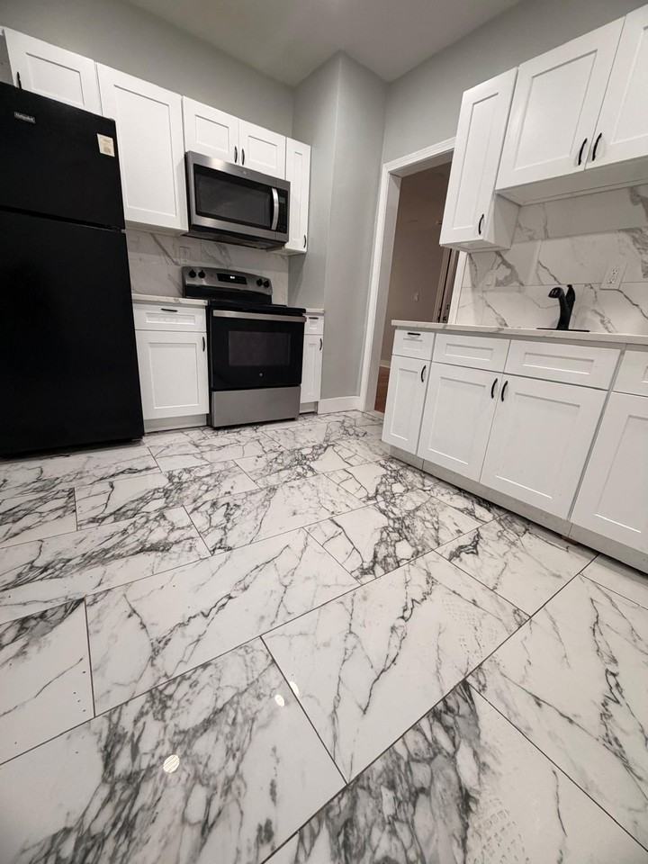 132 Saltonstall Ave #2 - Photo 5 of 7