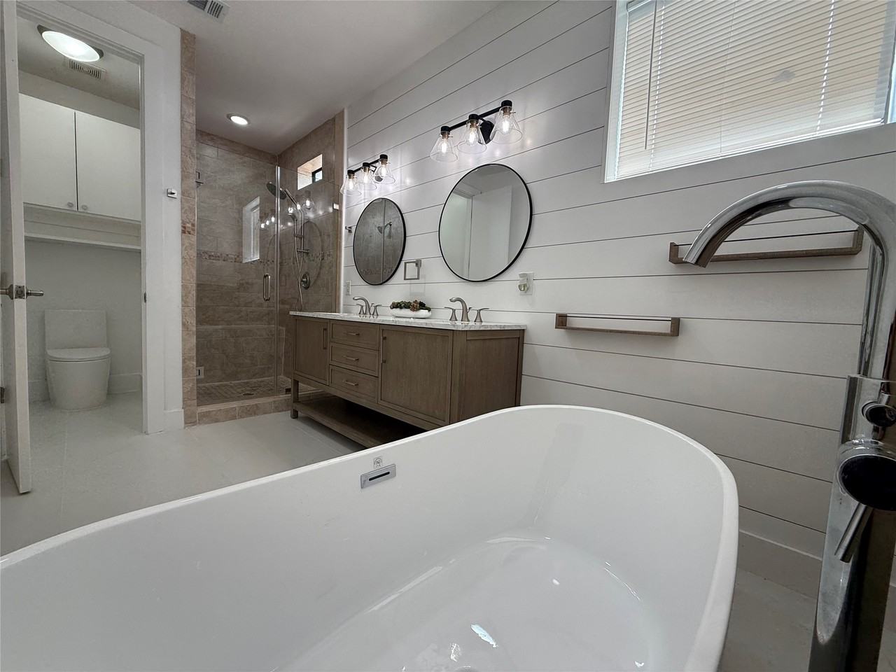 1608 Patterson St #1608A - Photo 6 of 20