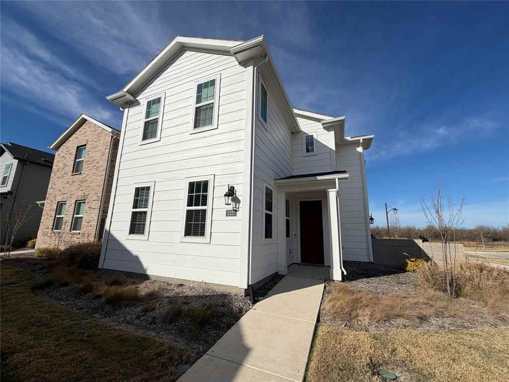 2121 Woodlawn Way #2121-79 - Photo 4 of 11