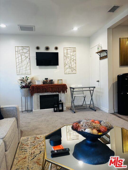 1377 S Sultana Ave #1377 - Photo 7 of 50