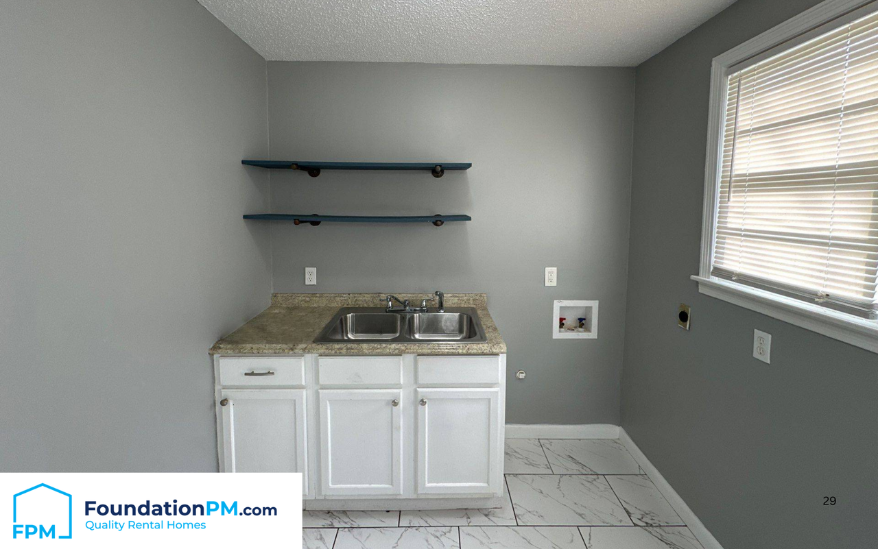 415 Carbon Cv #1 - Photo 3 of 12