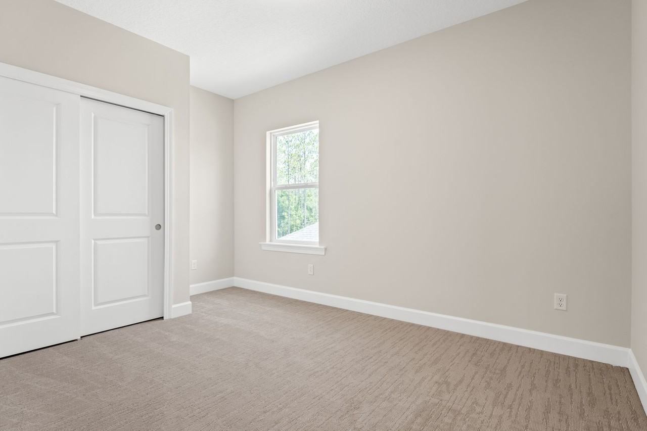 489 Caiden Dr - Photo 5 of 32