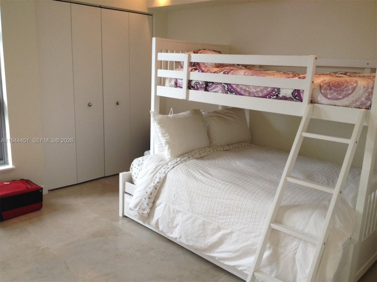 Mystic Pointe Tower 200 #19101-2807 - Photo 6 of 21