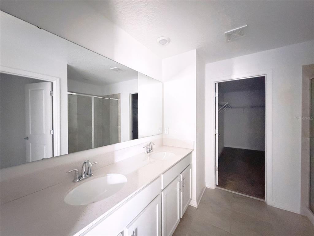 1888 Birnham Wood Bnd #1888