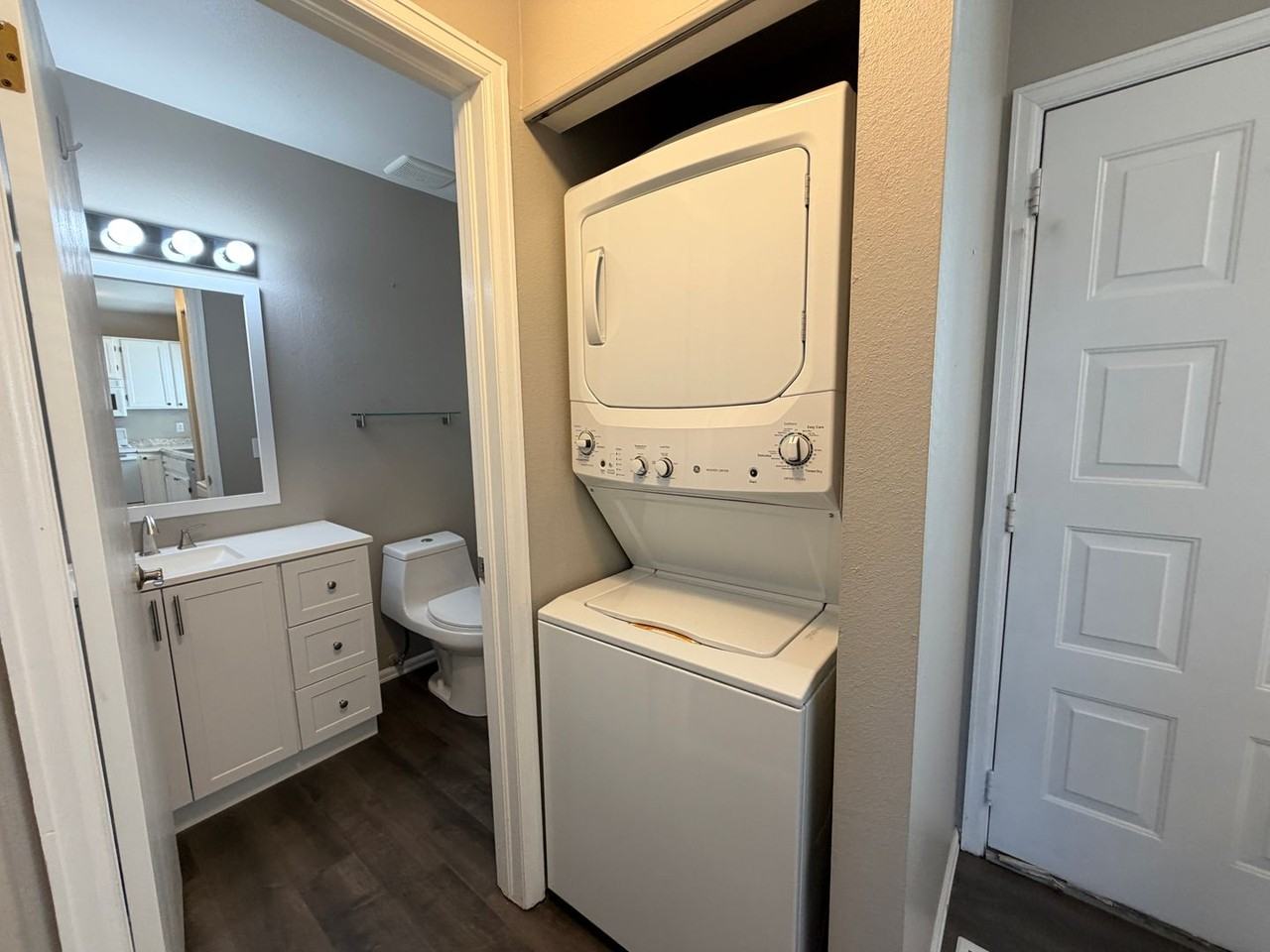 862 Summer Dr - Photo 6 of 41