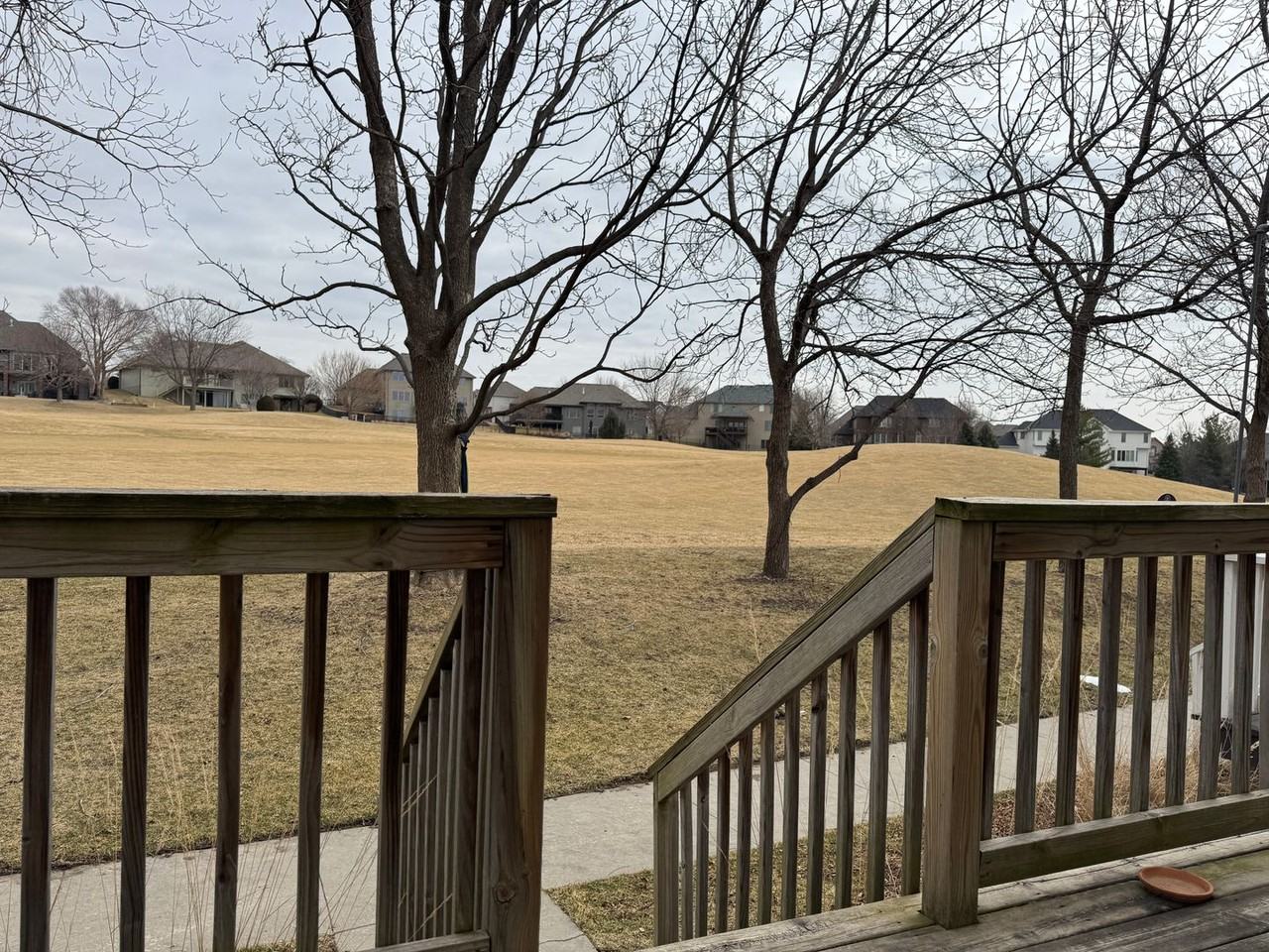 5911 N 166th Ct - Photo 6 of 31