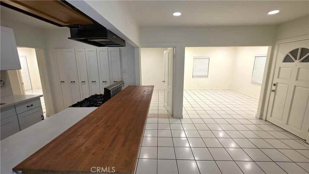 2820 7th Ave #2820 - Photo 7 of 20