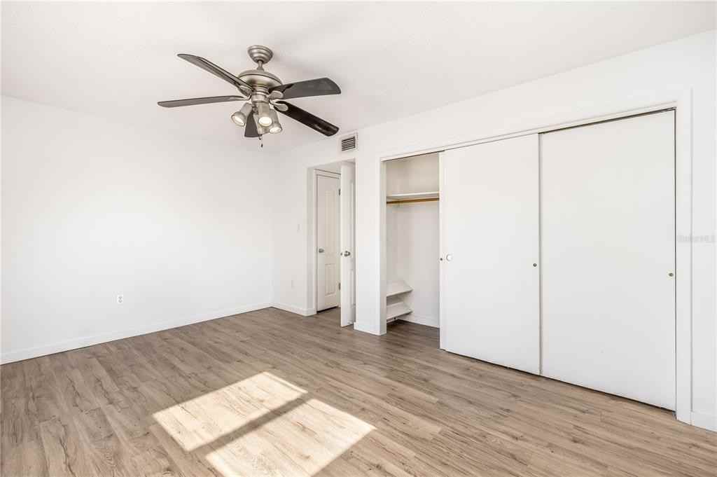 212 S Daytona Ave #212-1 - Photo 5 of 24