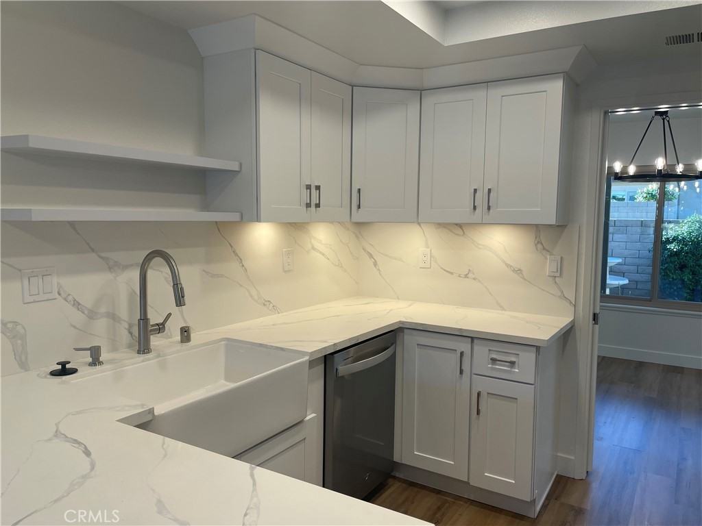 33655 Breakwater Dr #33655 - Photo 2 of 12