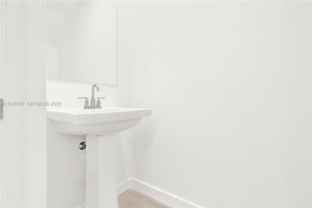 444 Ne 5th St - Photo 1 of 1