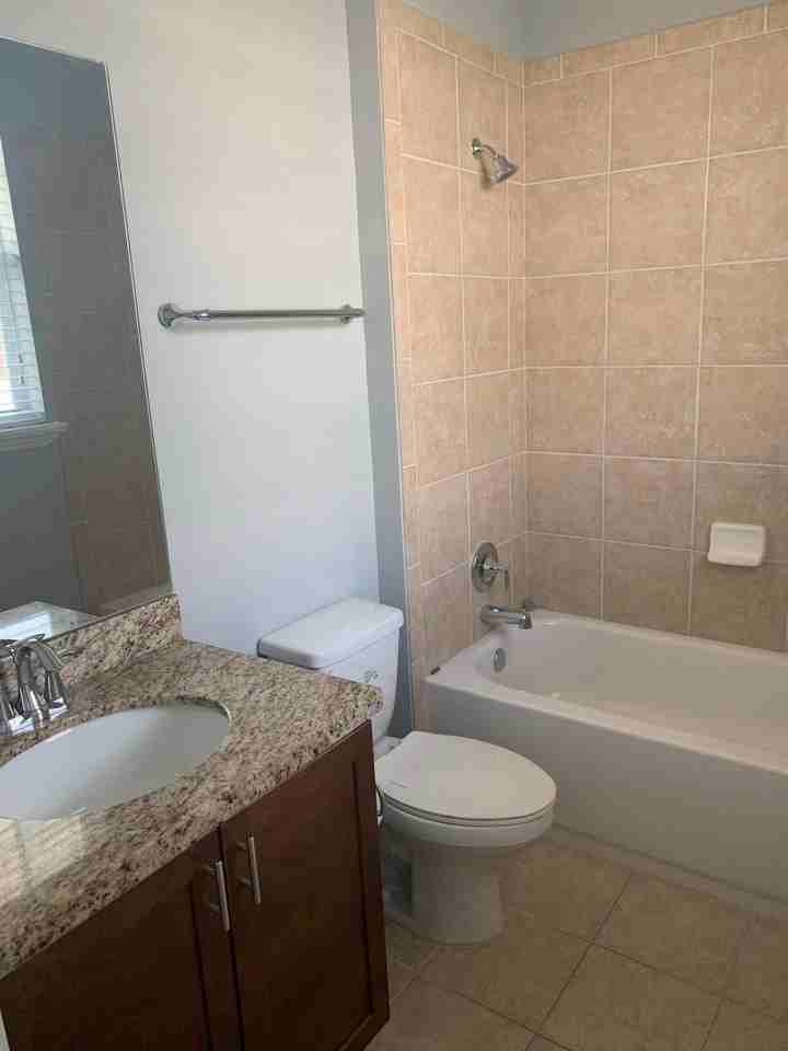 105 E Coda Cir #105 - Photo 4 of 17