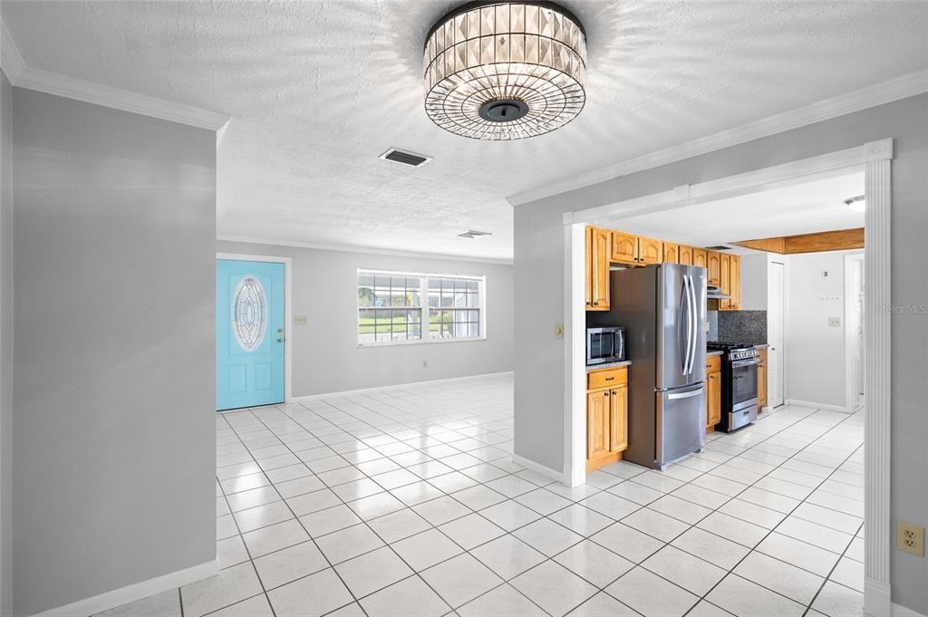 11095 56th Ave #11095 - Photo 2 of 32